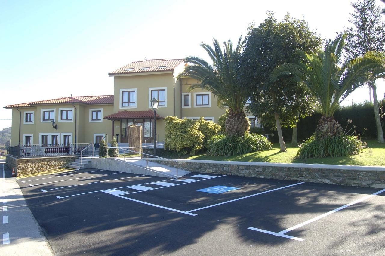 Hotel Lupa San Juan de Pinera エクステリア 写真